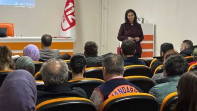 &nbsp; Teorik ve Uygulamalı Eğitimlerle