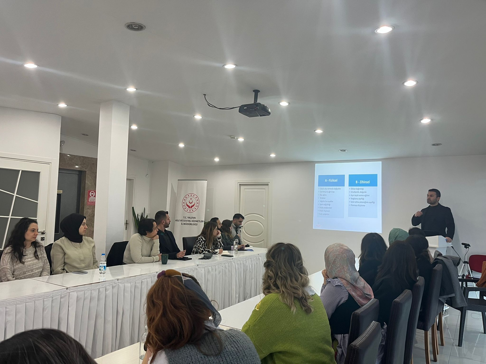 Yalova’da Afet ve Acil Durumlarda Çalışanlara Destek Eğitimi Düzenlendi