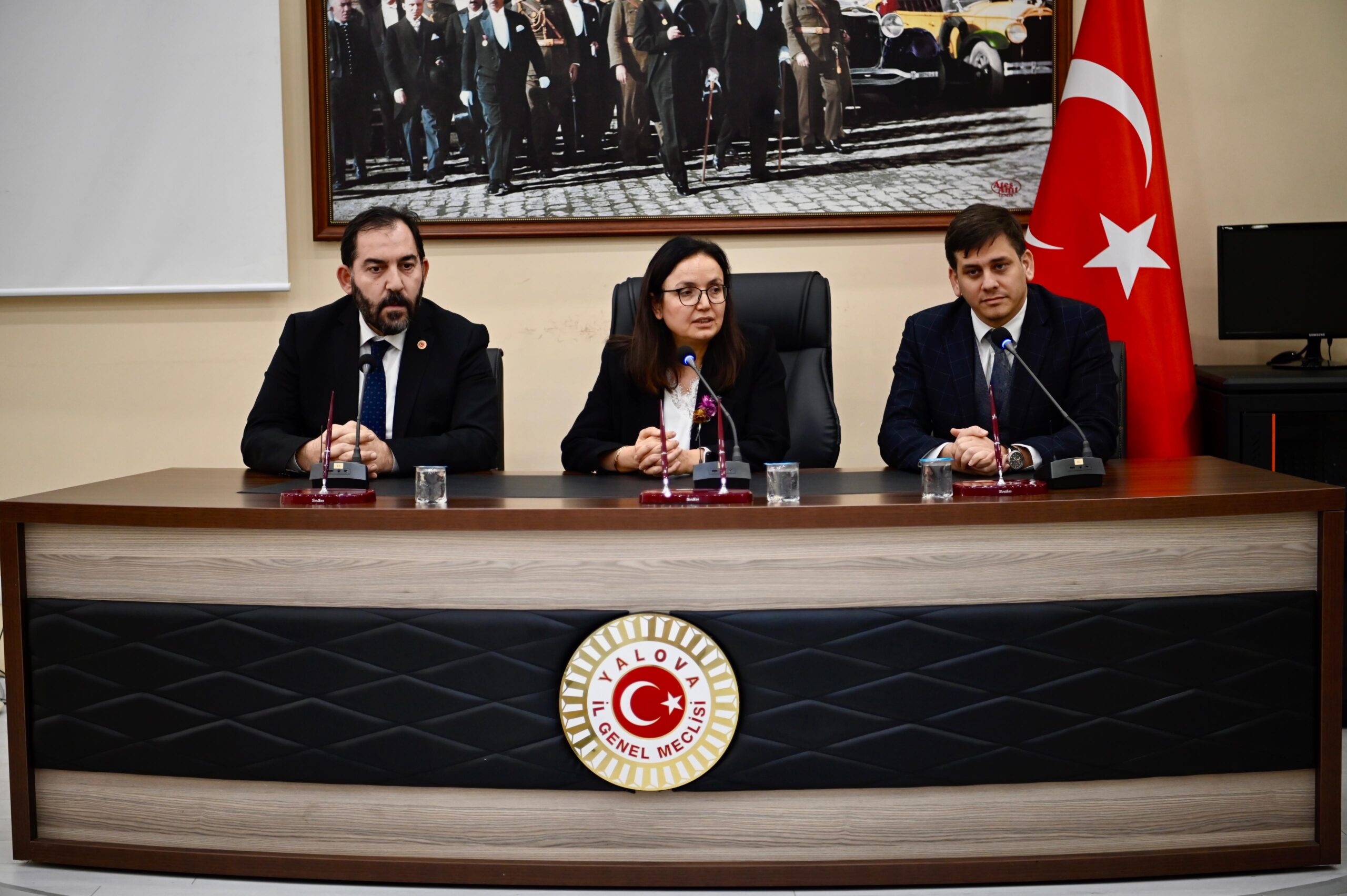 Yalova İl Özel İdaresi’nde Başarı Belgeleri Takdim Edildi