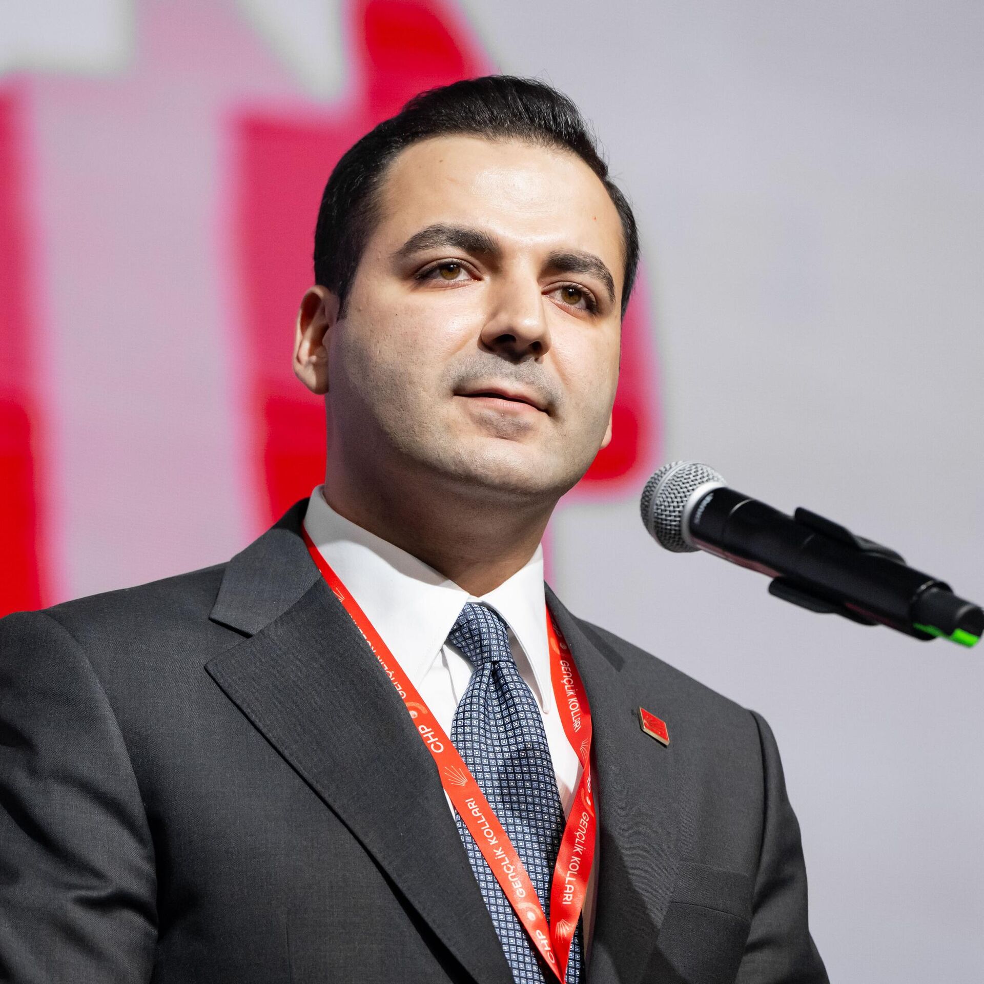 CHP Gençlik Kolları Başkanı Cem Aydın Gözaltına Alındı