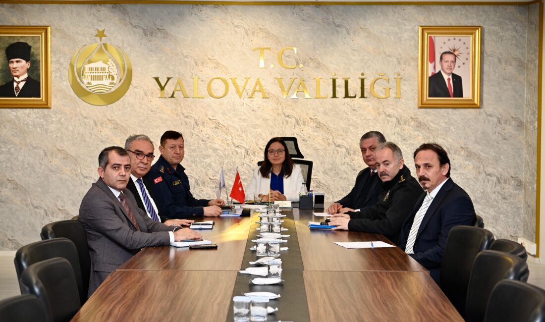 Yalova Valisi Dr. Hülya