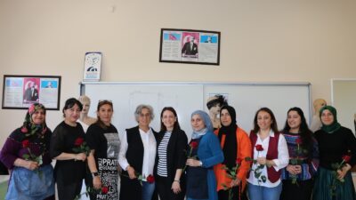 Vakıf personeli ve kursiyerlerin katılımıyla