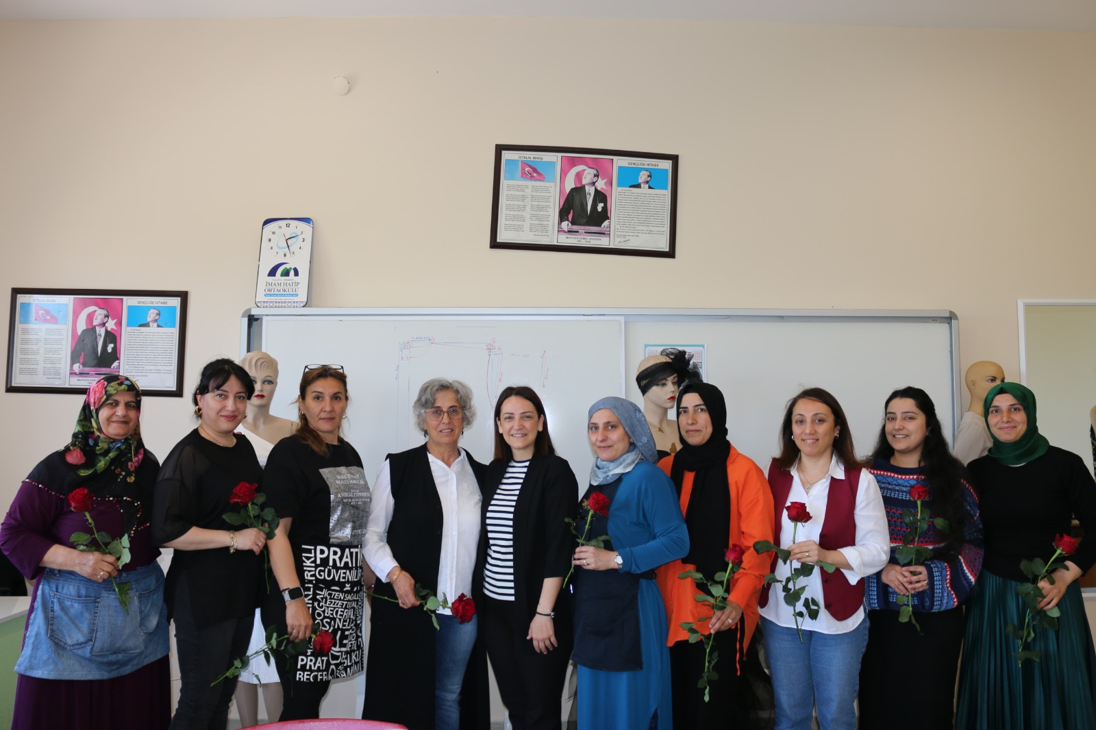 Yalova SYDV’den Anlamlı Anneler Günü Kutlaması