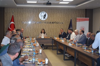 Yalova’da Meslek Odaları ile İstişare Toplantısı Gerçekleştirildi