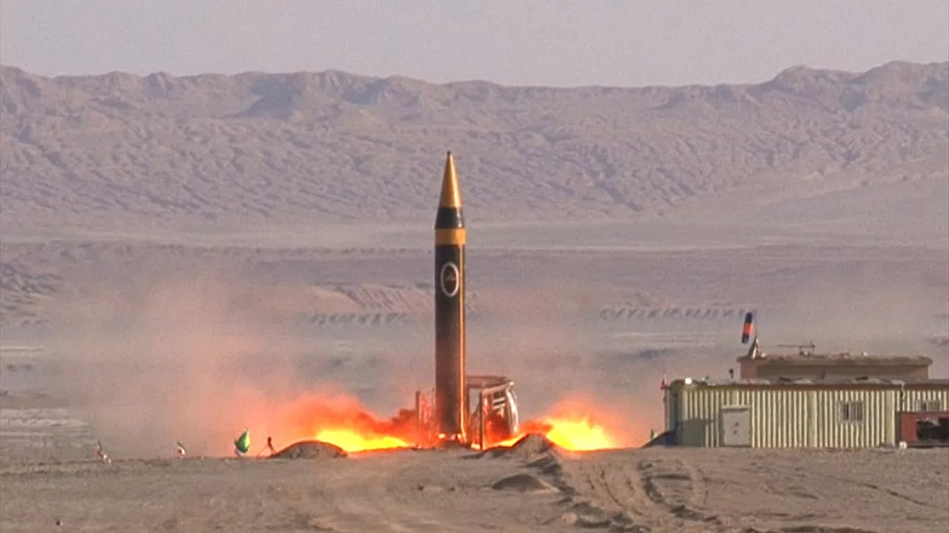 İran’dan İsrail’e 2.000 Füze Hazırlığı: Bölgeden Son Gelişmeler!