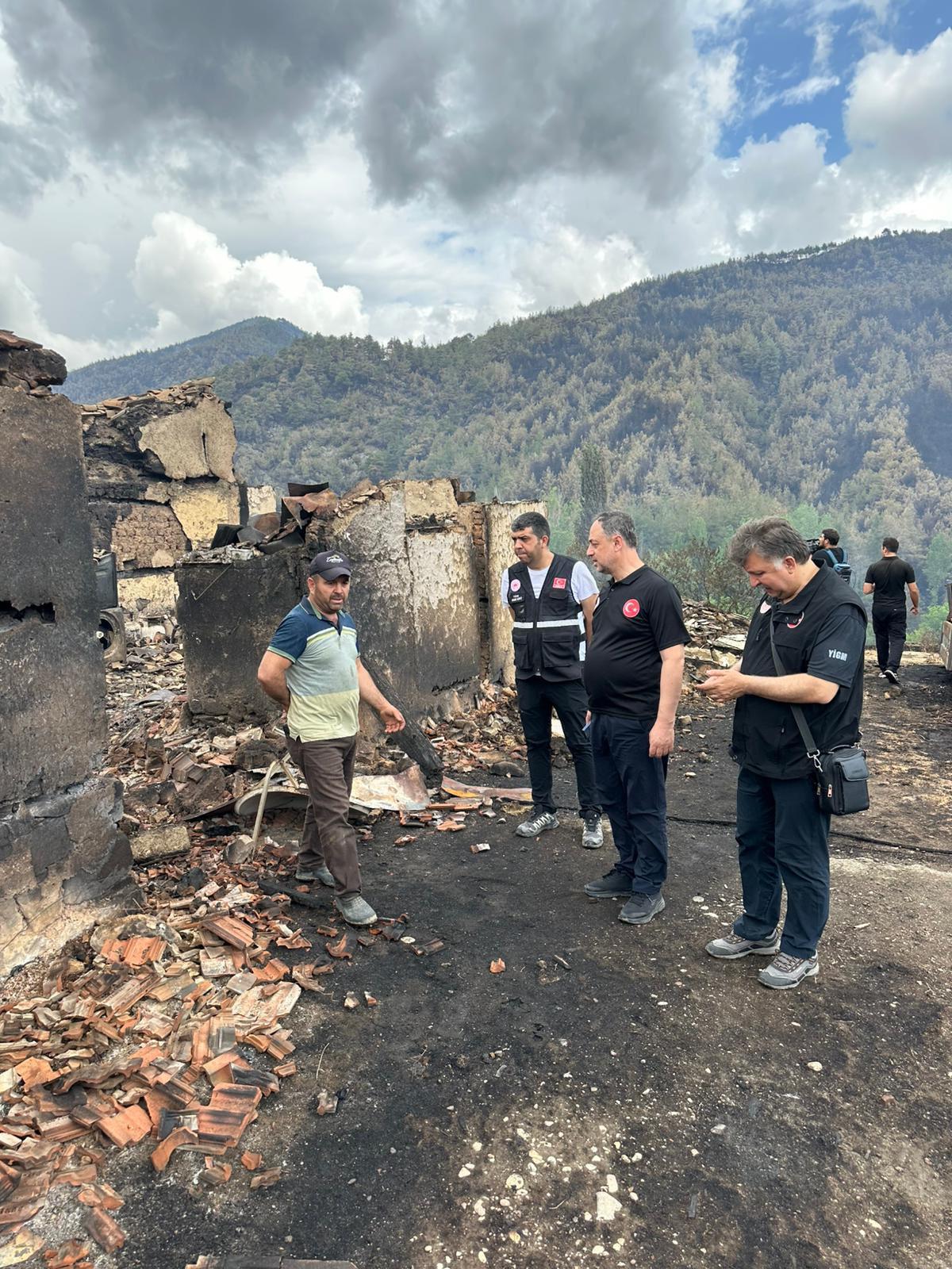 Bilecik Gölpazarı ve Osmaneli’de Orman Yangınında 47 Yapı Kullanım Dışı Kaldı