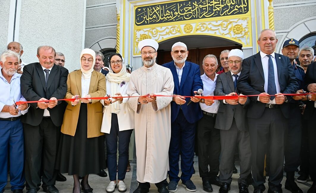 Açılışa Diyanet İşleri Başkanı