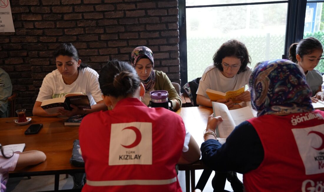 Çiftlikköy’de Kitap Okuma Etkinliği