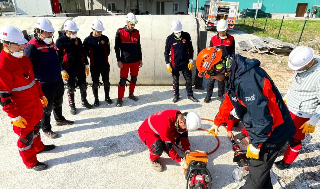 Altınova İtfaiyesi personeline yönelik