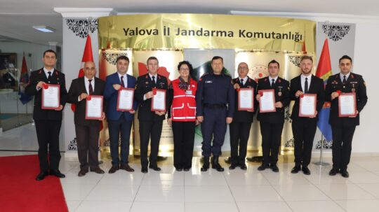 Yalova İl Jandarma Komutanlığı’ndan 102. Yılda Kan Bağışı Kampanyası: “102’nci Yılda, 102 Kan Bağışı”