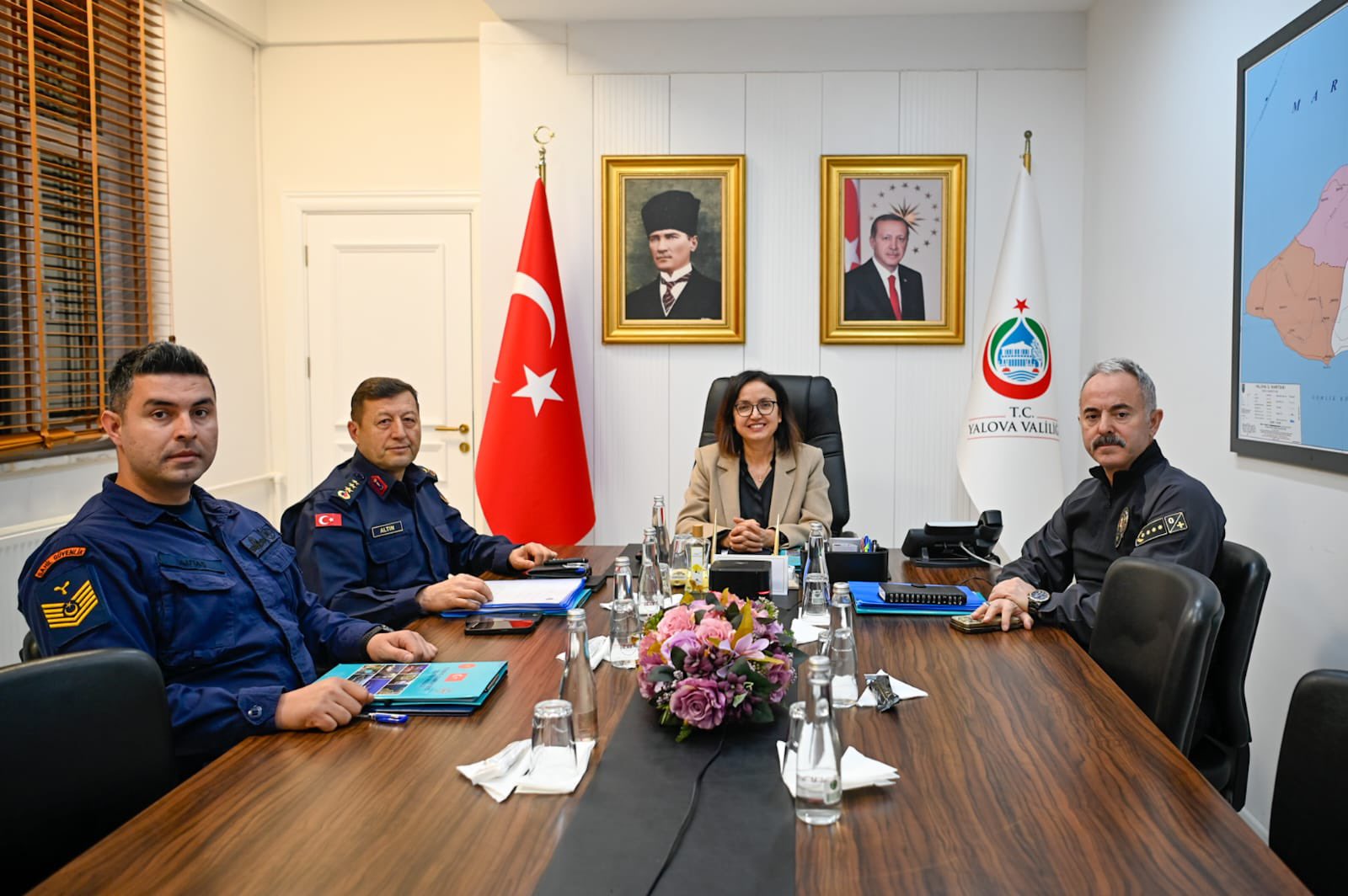 Vali Dr. Hülya Kaya, Yeni Yıl Tedbirleri Toplantısına VKS ile Katıldı