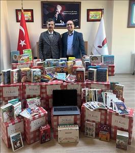 Yalova Üniversitesi’nden Ordu’ya Eğitim Köprüsü: Toplam 1700 Kitap Bağışlandı