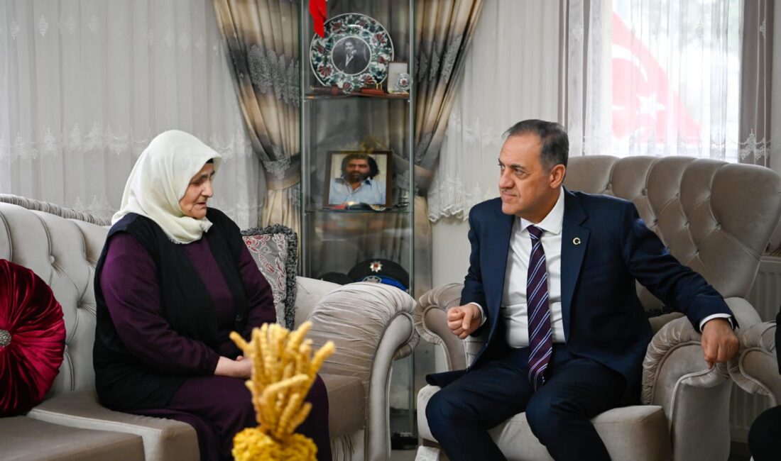 Yalova Valisi Dr. Ahmet