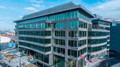 &nbsp; &nbsp; İstanbul Anadolu Cumhuriyet