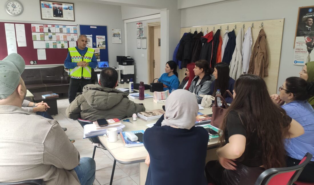 &nbsp; Çınarcık Atatürk Anadolu