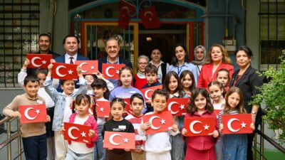 Safalı Yılmaz Tüzünataç Çocuk Kütüphanesi