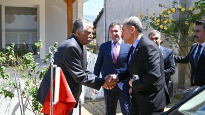 Vali Ahmet Hamdi Usta Şehit