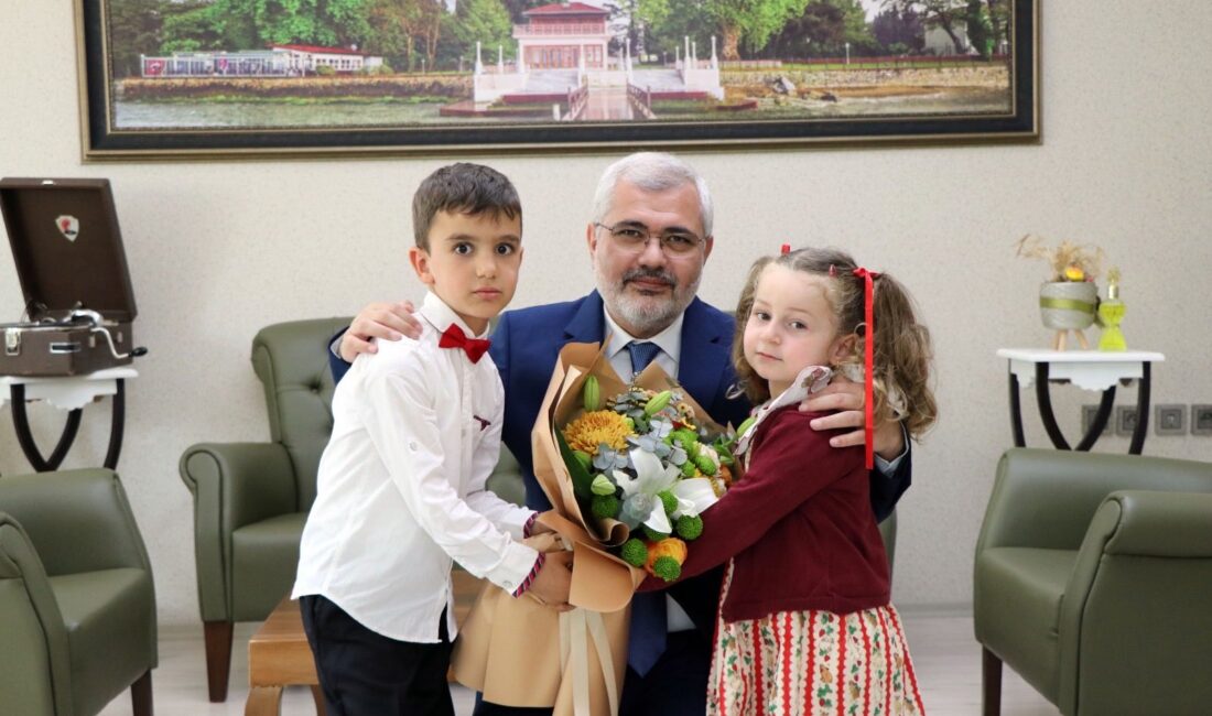 &nbsp; Minik Ellerden Anlamlı