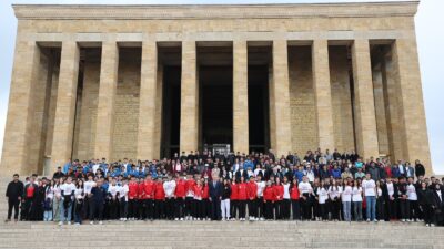 Gençlik ve Spor Bakanı Dr.