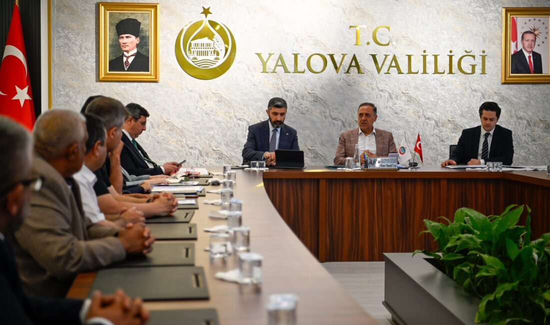 Yalova Valisi Dr. Ahmet Hamdi