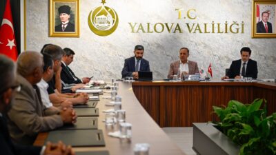 Yalova Valisi Dr. Ahmet Hamdi