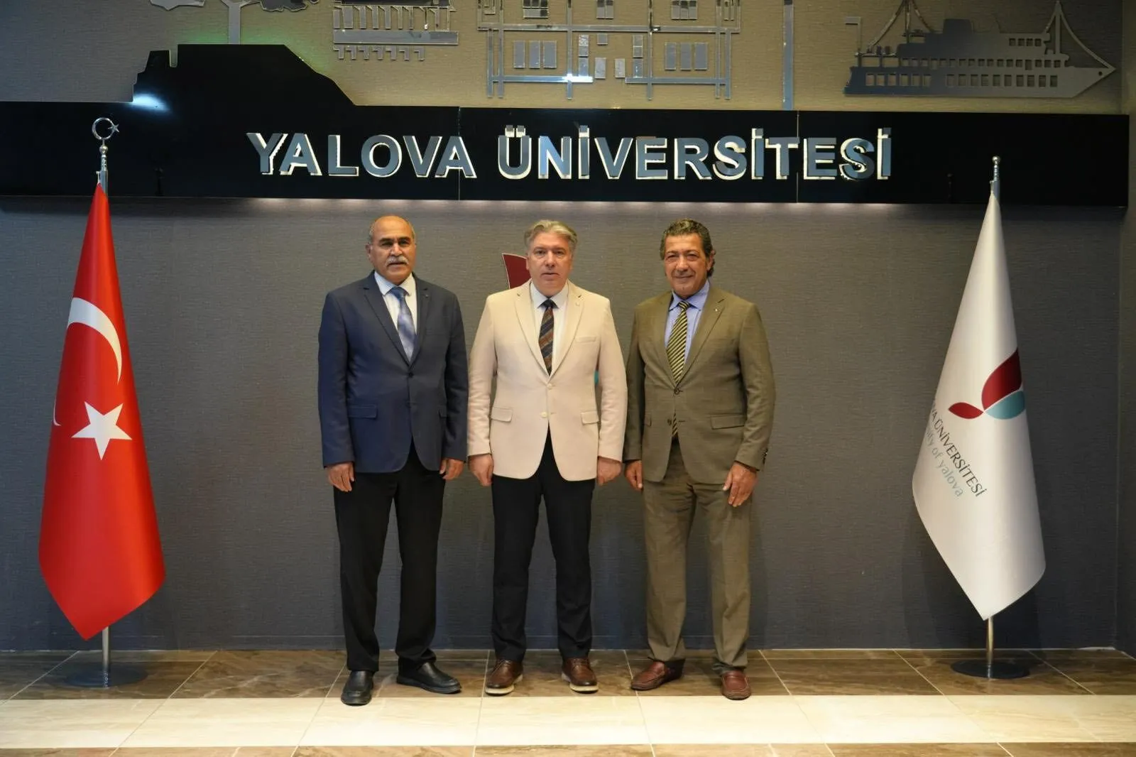 Yalova Üniversitesi’nde Çifte Başarı: İki Önemli Programa 6 Yıllık Tam Akreditasyon!