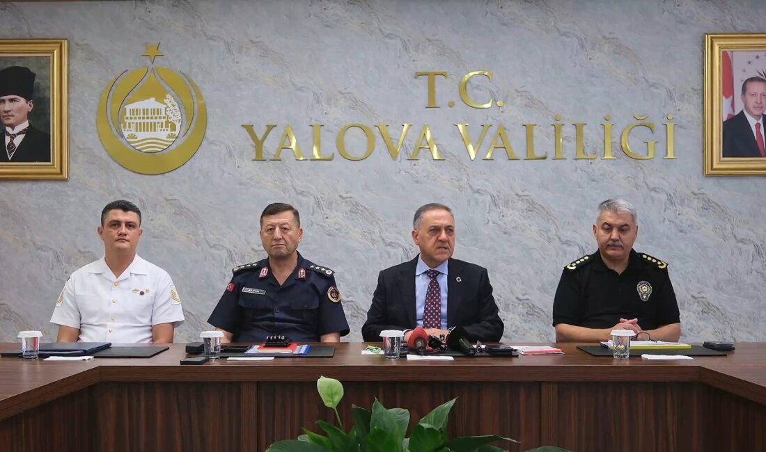 Yalova Valisi Dr. Ahmet