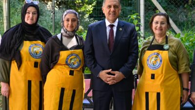 Yalova Valisi Dr. Ahmet Hamdi