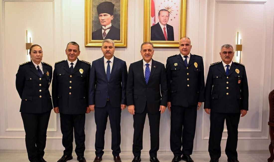 Yalova Valisi Dr. Ahmet