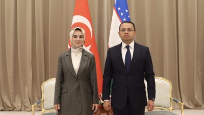 ÖZBEKİSTAN / TEKHA Aile ve