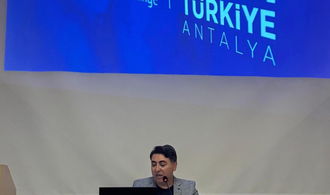 Anadolu Üniversitesi Edebiyat Fakültesi